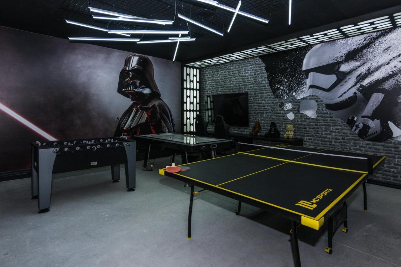 Brand New 9 Bedrooms House With Private Pool, Star Wars Game Room, Theme Rooms And Lake View Sa2145 Кисими Екстериор снимка